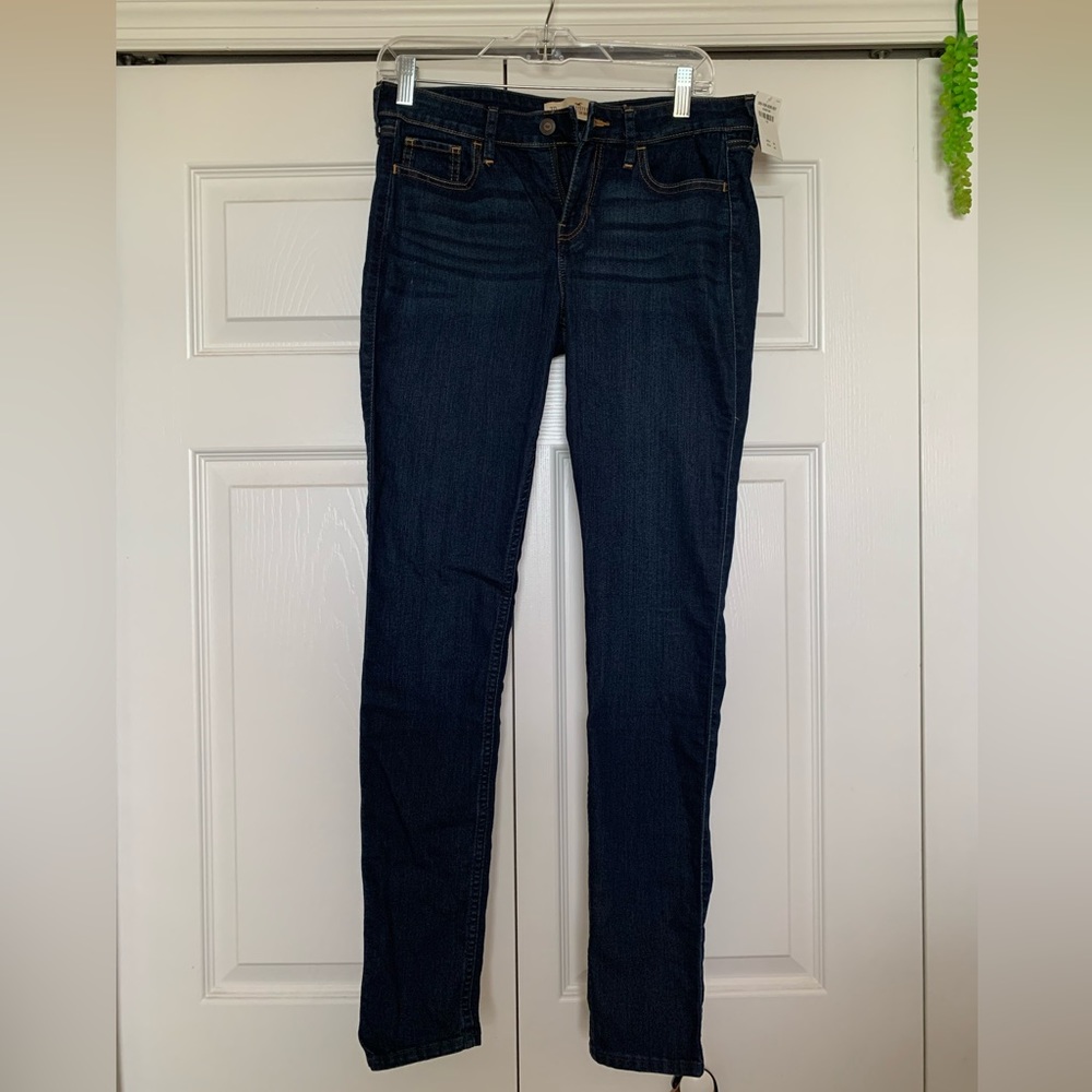 Hollister super skinny dark wash jeans